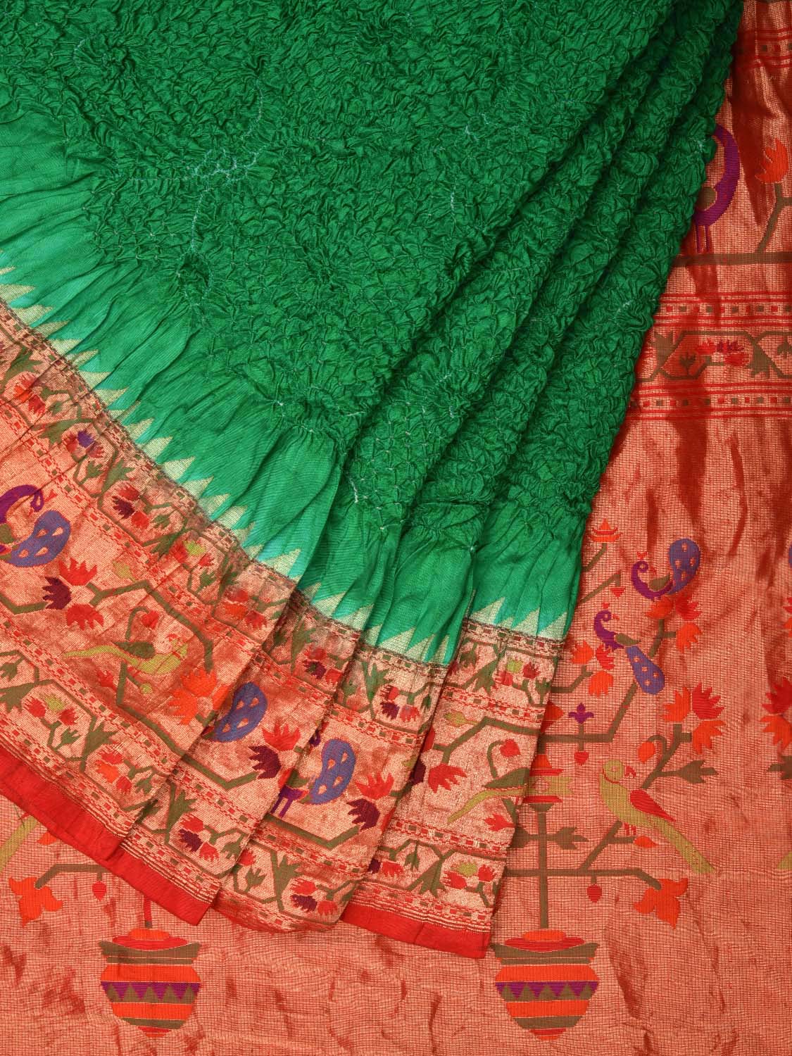 Green Bandhani Paithani Silk Handloom Saree with Peacock Border Design bn0212