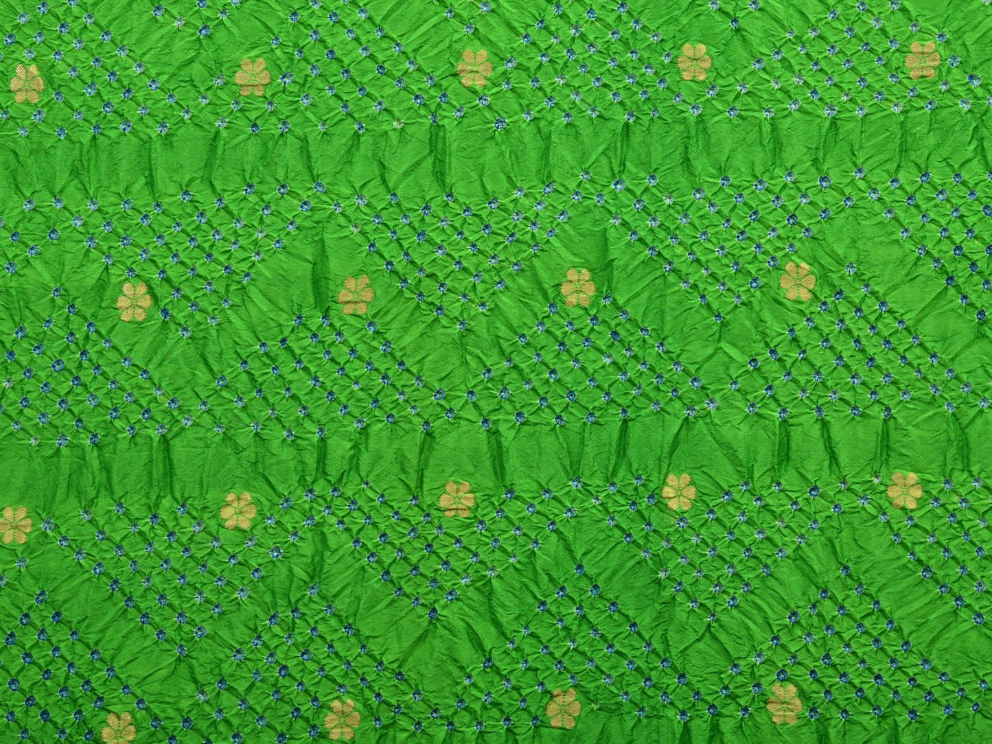 Green Bandhani Paithani Silk Handloom Saree with Peacocks Border Design bn0341
