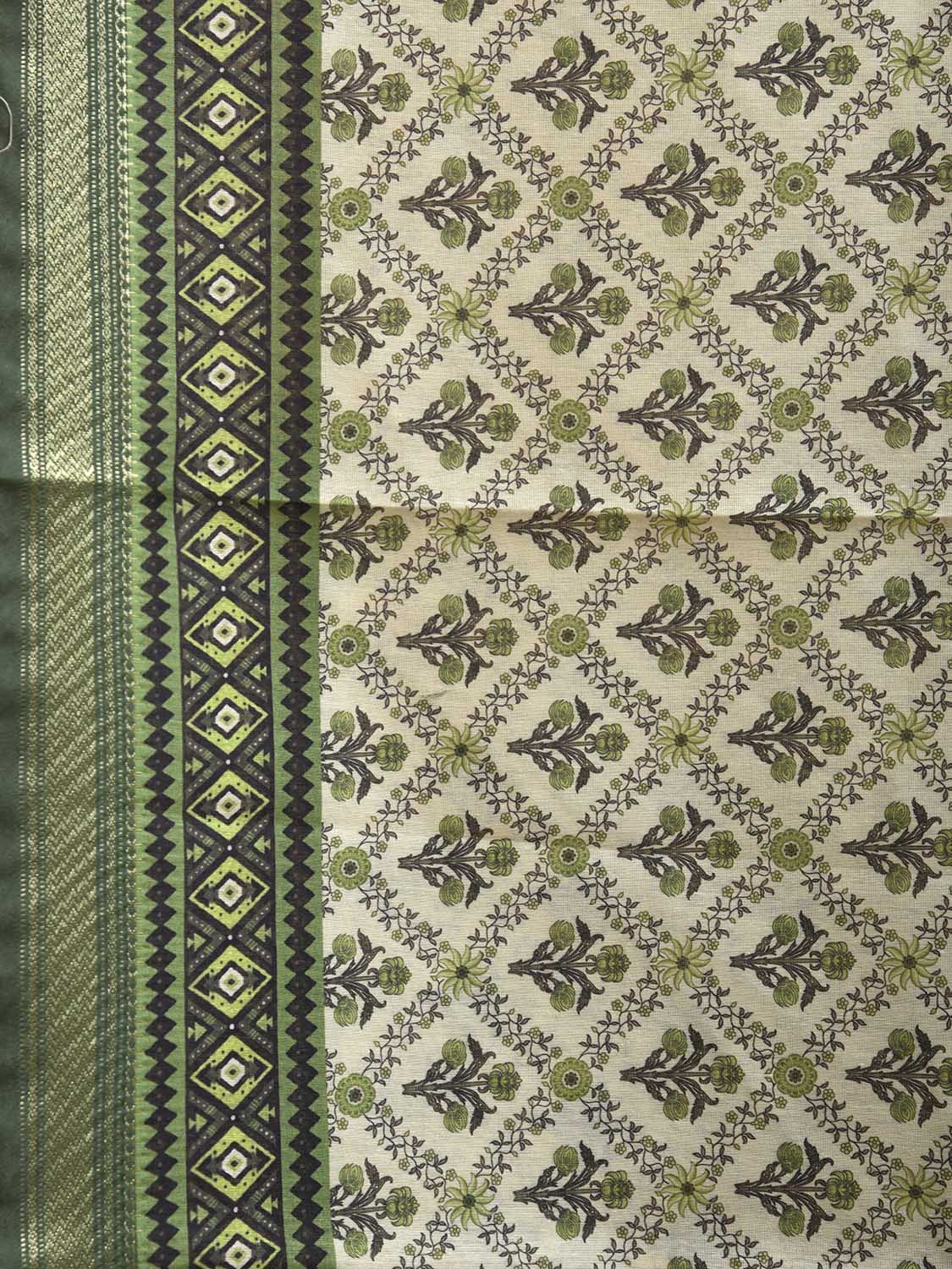 Green Digital Print Blended Cotton Silk Saree with All Over Grill Floral Design o0658