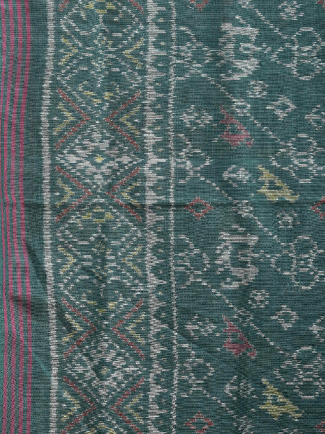 Green Ikat Cotton Handloom Saree with All Over Elephant and Birds Design i0852