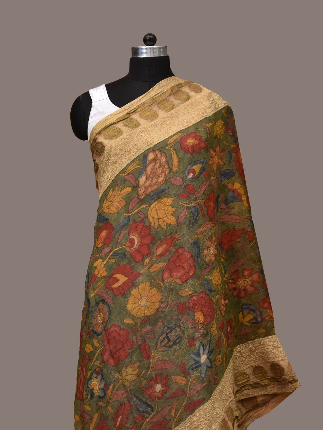 Green Kalamkari Hand Painted Banaras Chiffon Dupatta with Floral and Embroidary Design ds3181