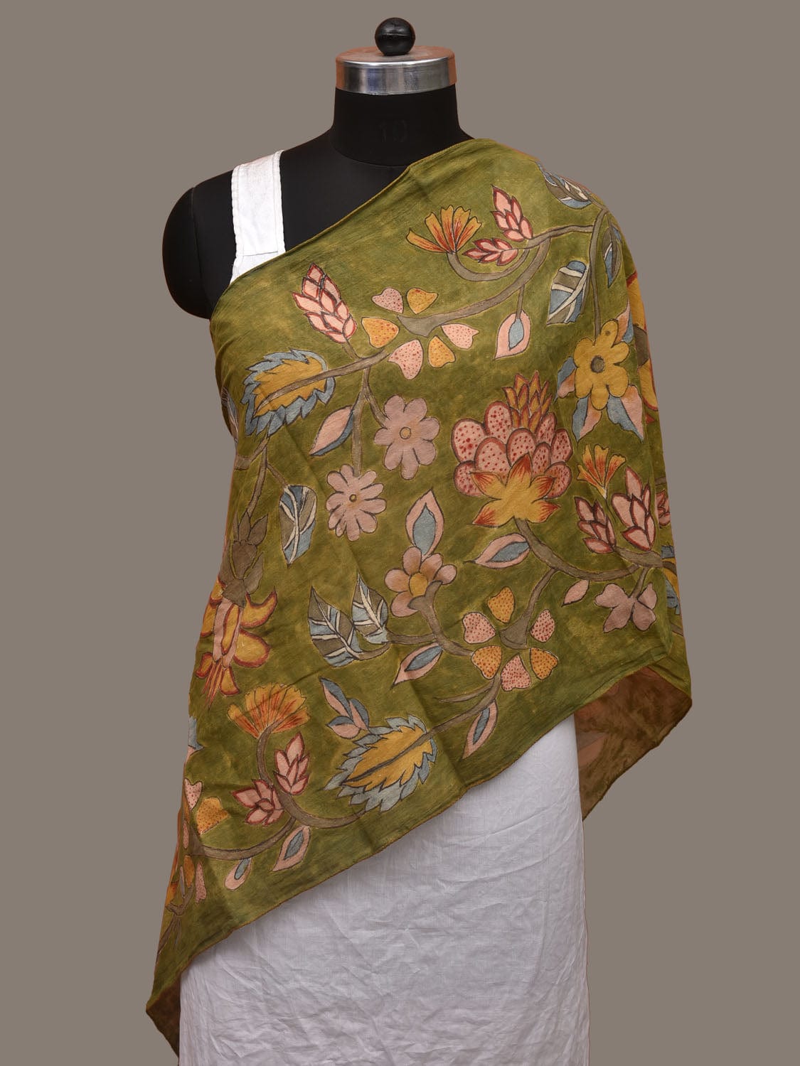 Green Kalamkari Hand Painted Cotton Handloom Stole with Floral Design ds3096