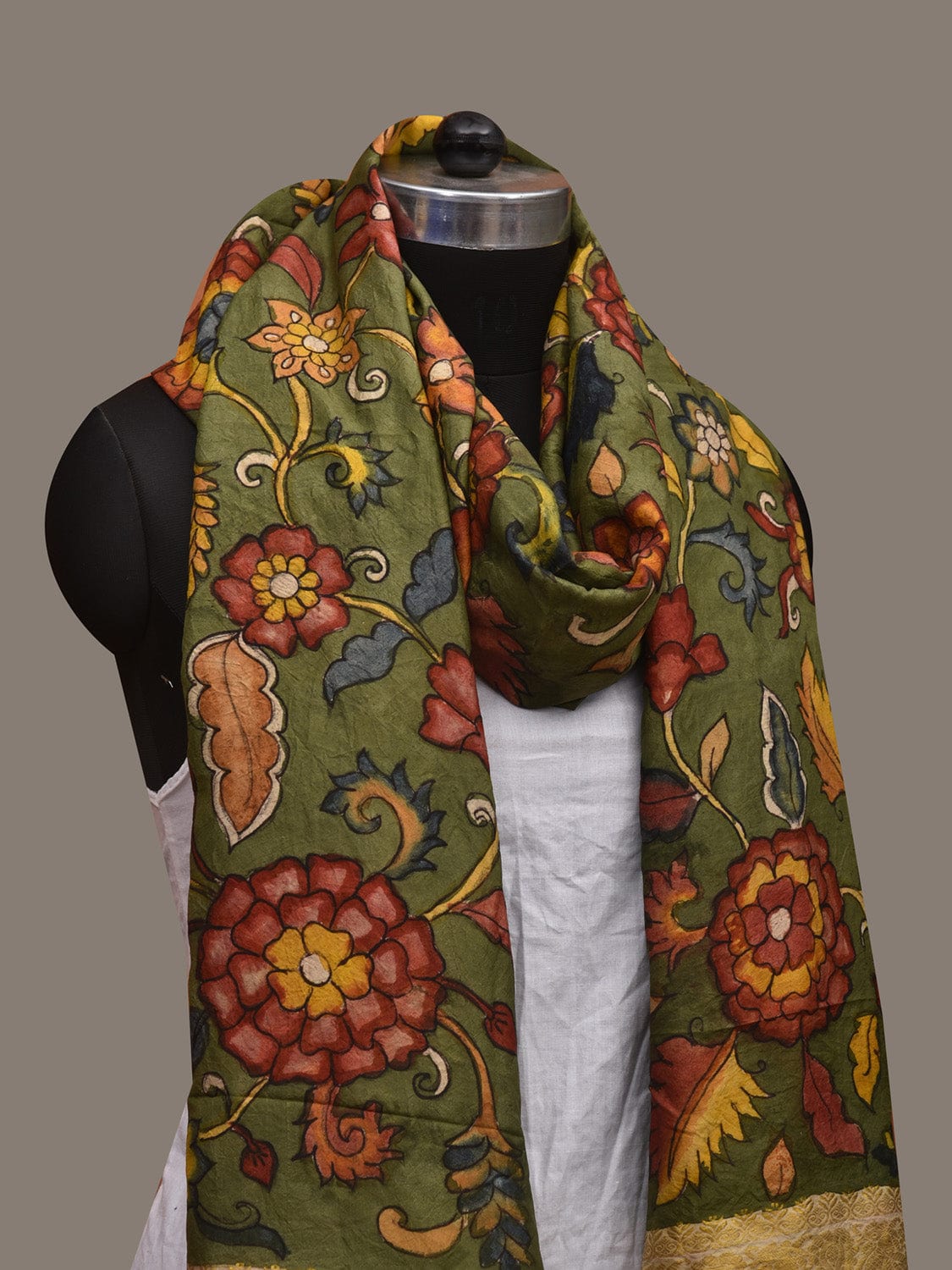 Green Kalamkari Hand Painted Kanchipuram Silk Handloom Dupatta with Floral Design ds3092