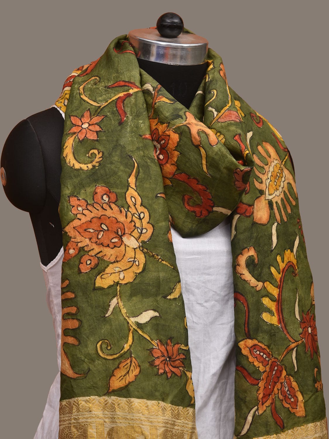 Green Kalamkari Hand Painted Kanchipuram Silk Handloom Dupatta with Floral Design ds3109