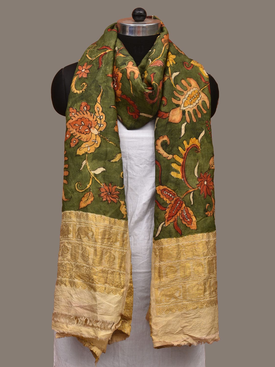 Green Kalamkari Hand Painted Kanchipuram Silk Handloom Dupatta with Floral Design ds3109