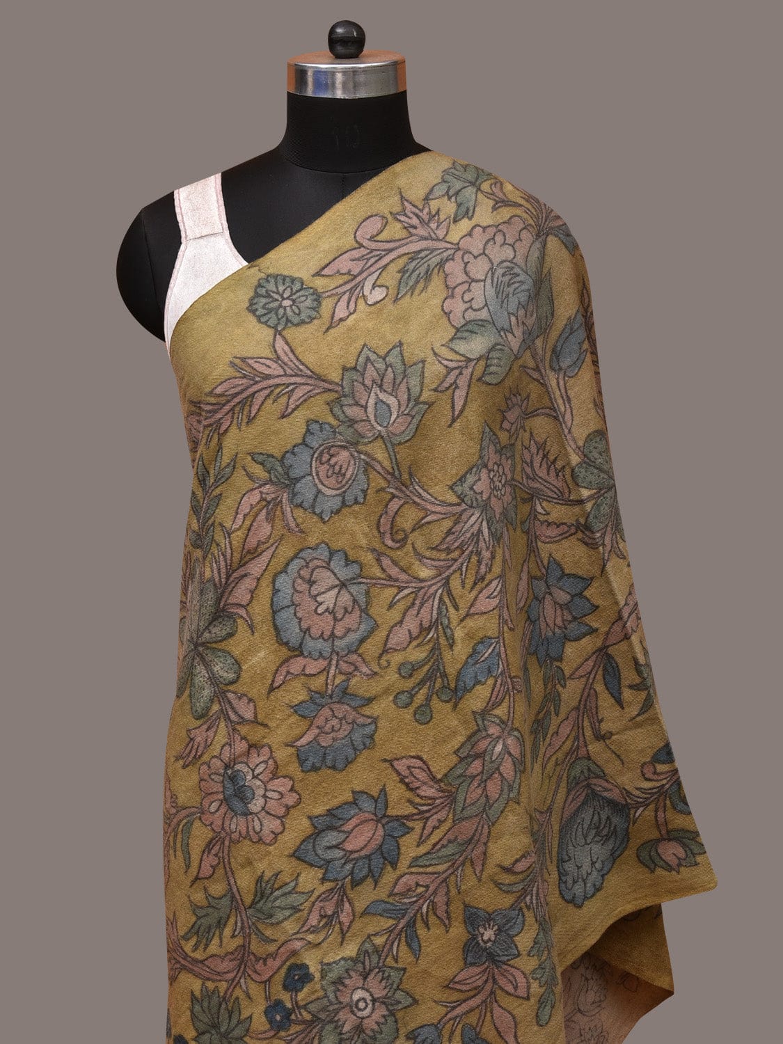 Green Kalamkari Hand Painted Woolen Handloom Dupatta with Floral Design ds3532