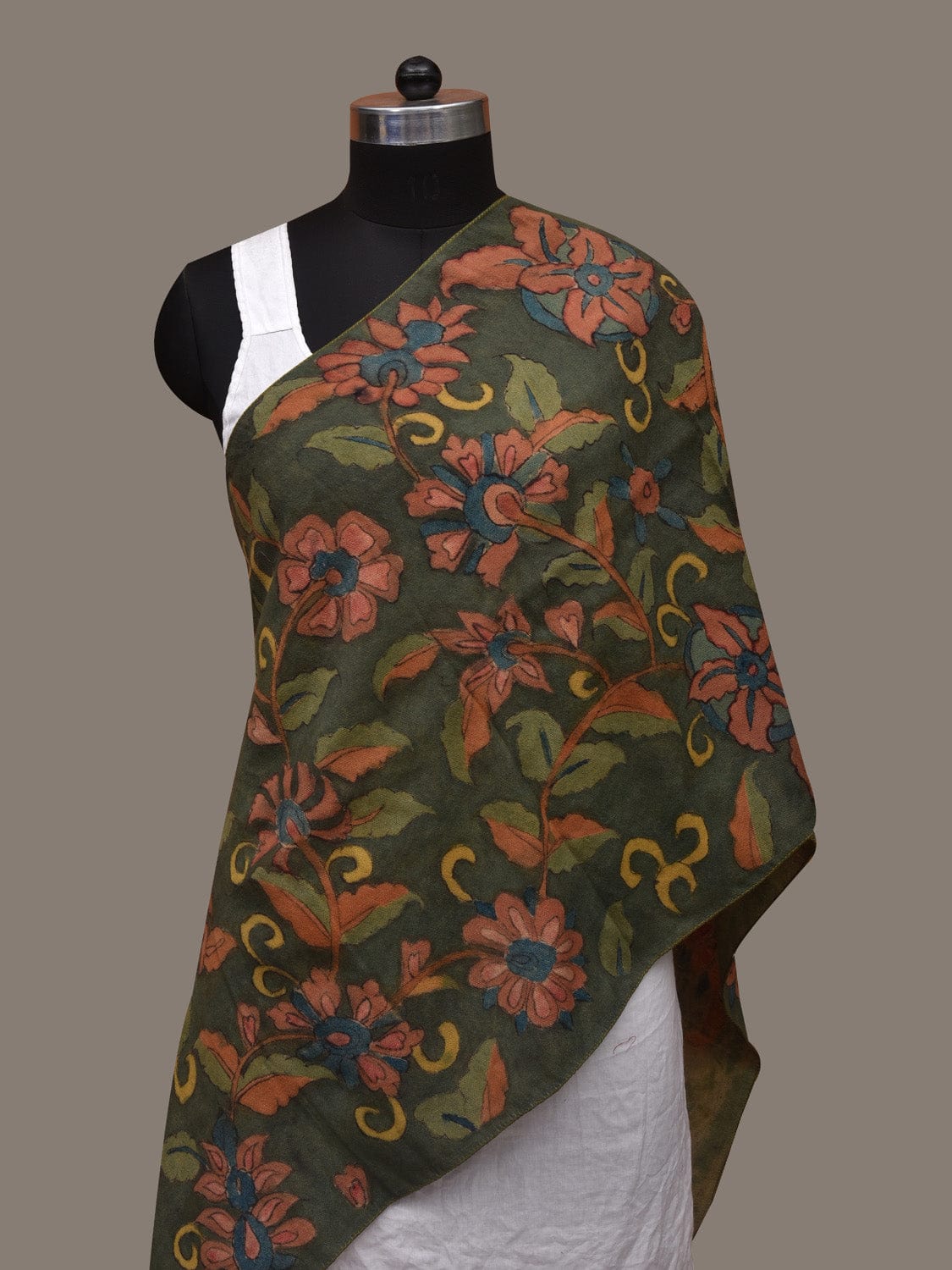 Green Kalamkari Hand Painted Woolen Handloom Stole with Floral Design ds3053