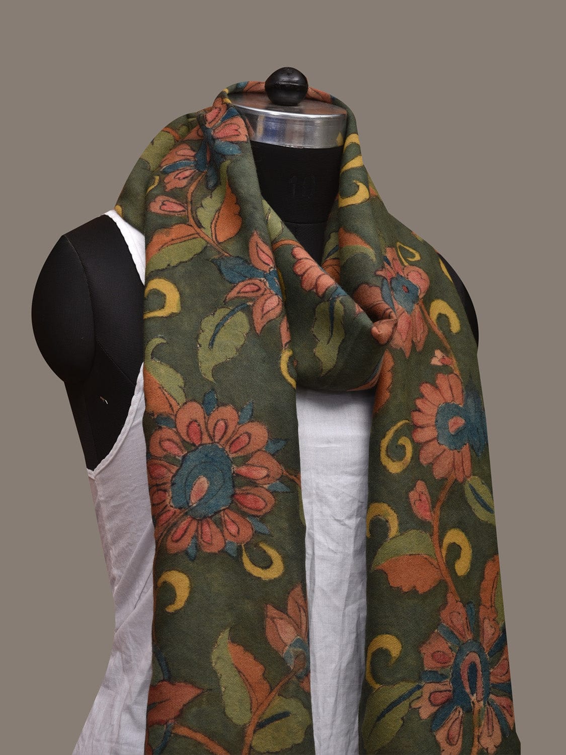 Green Kalamkari Hand Painted Woolen Handloom Stole with Floral Design ds3053