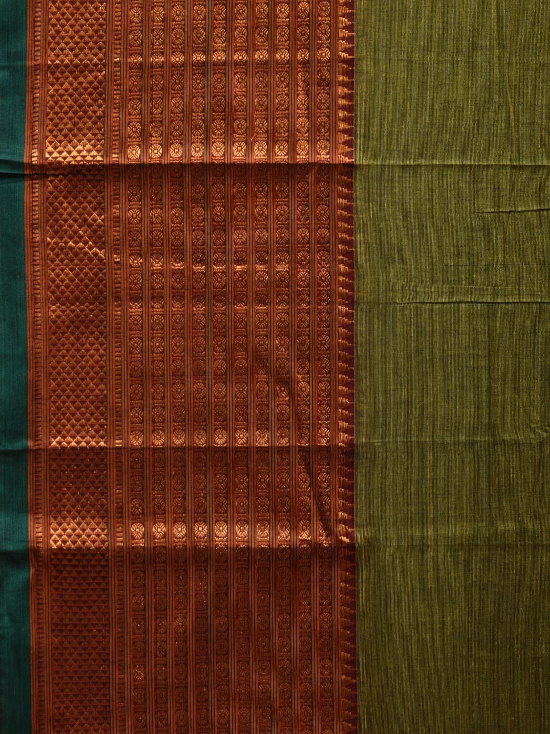 Green Kanchi Cotton Plain Saree wtih One Side Border Design o0316