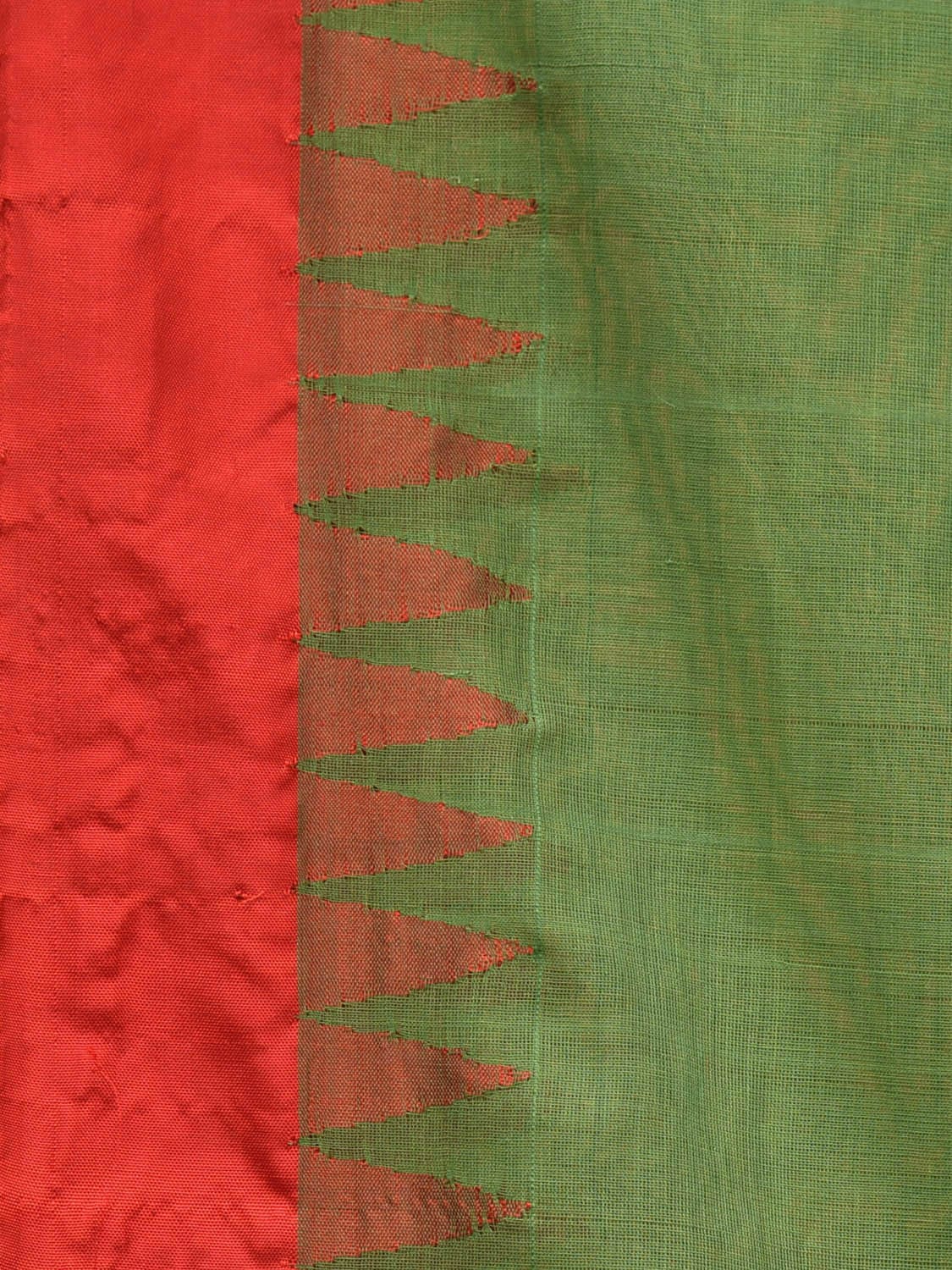 Green Khadi Cotton Handloom Plain Saree with Temple Border Design kh0601