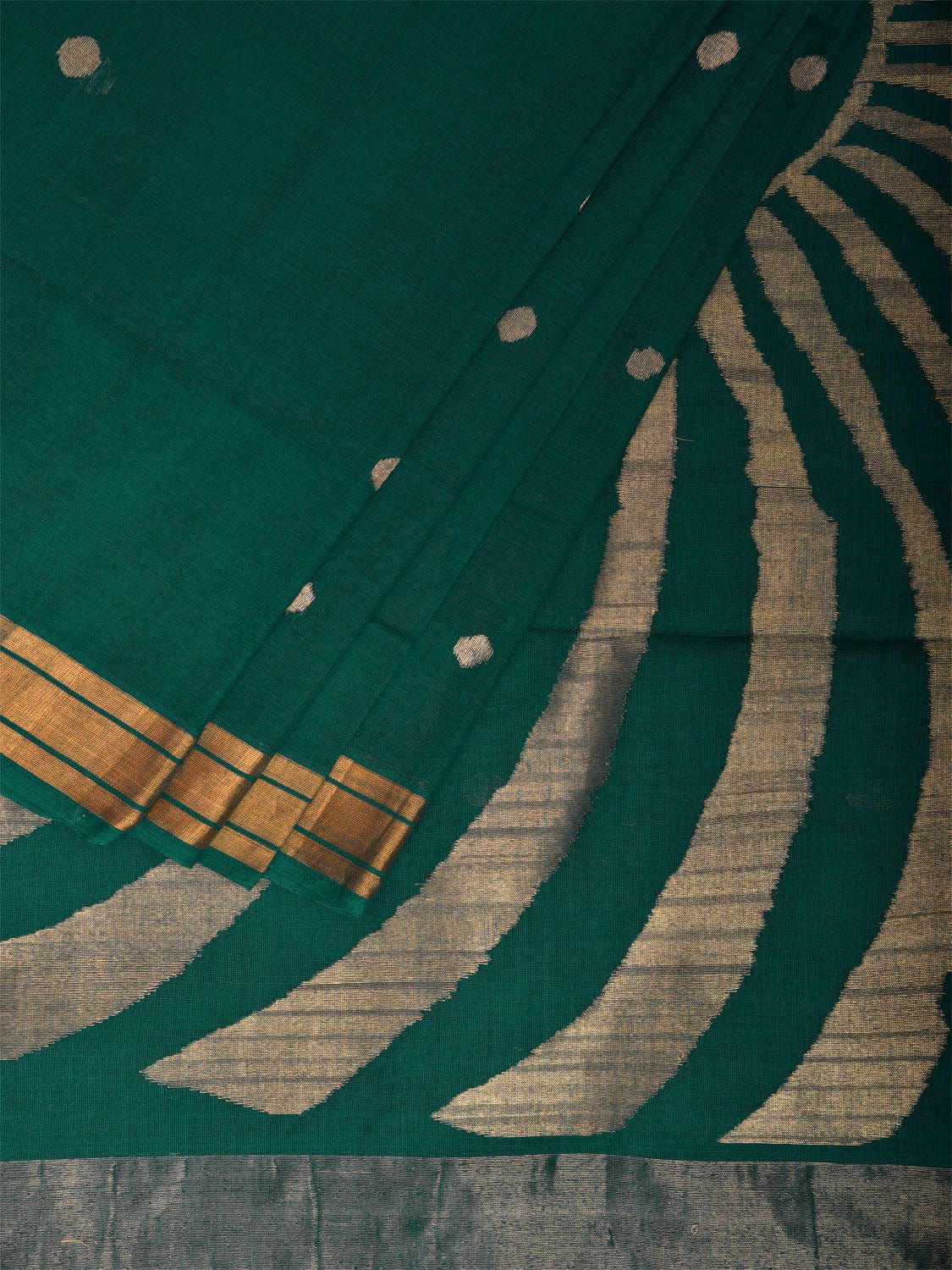 Green Khadi Cotton Handloom Saree with Circle Pallu Design kh0714