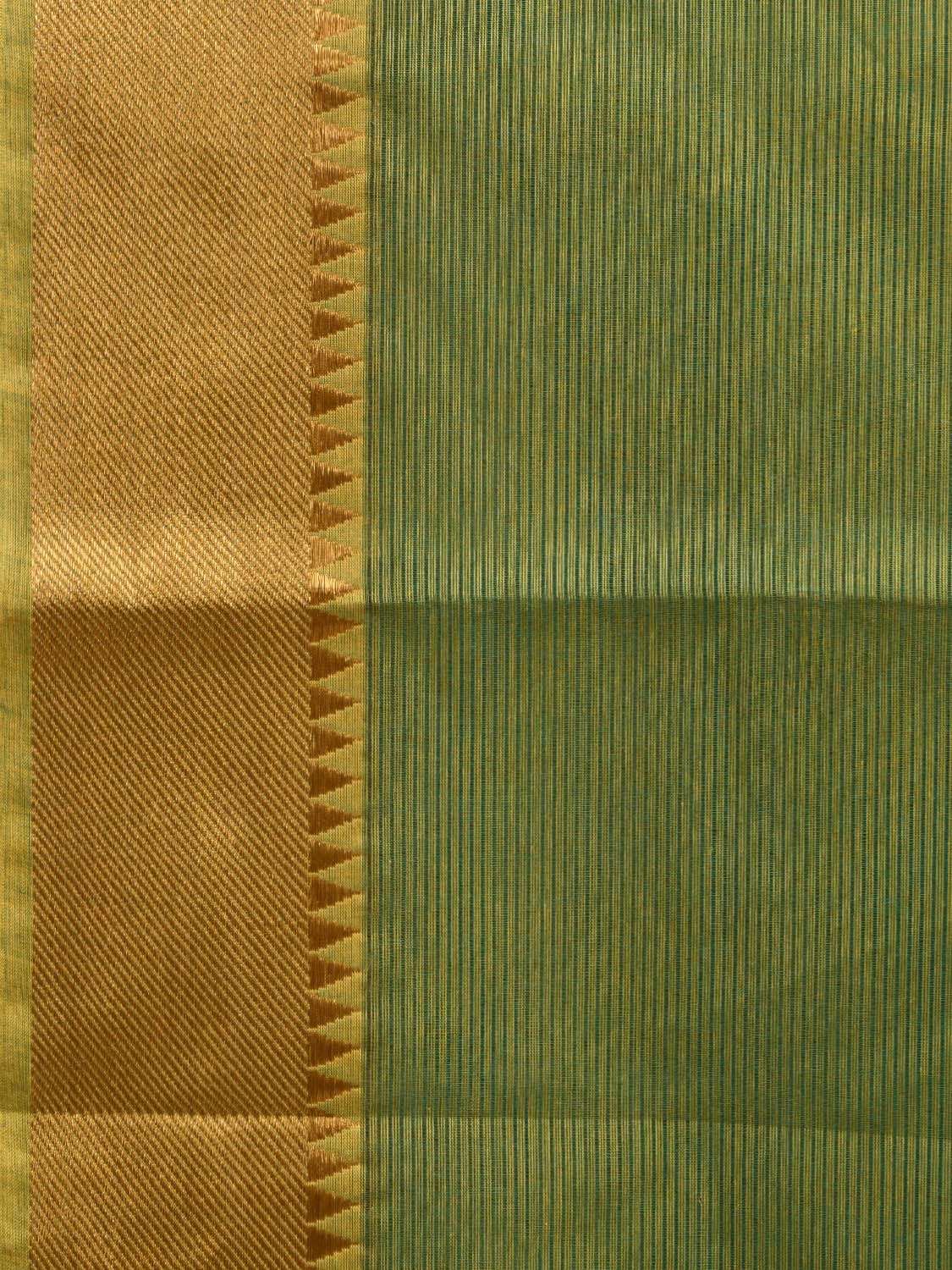Green Mangalgiri Cotton Handloom Saree with Strips Design mn0066