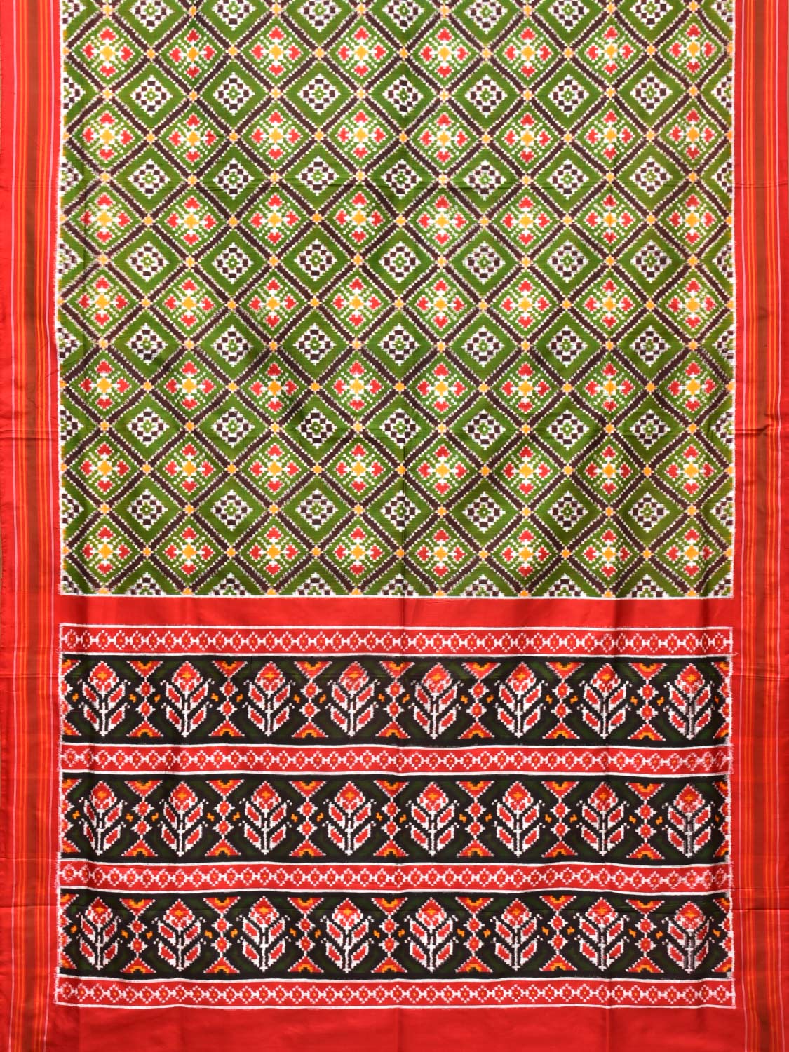 Green Pochampally Double Ikat Silk Handloom Saree with Grill Design i0755