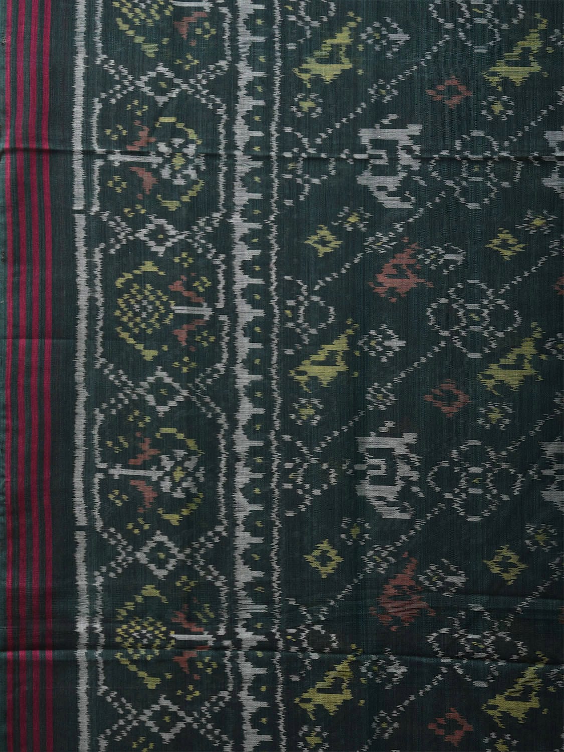 Green Pochampally Ikat Cotton Handloom Saree with Elephant and Parrot Design i0876