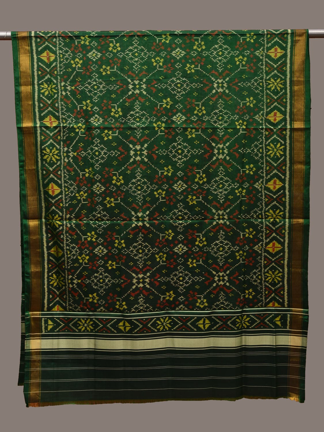 Green Pochampally Ikat Silk Handloom Dupatta with Grill Design ds2664
