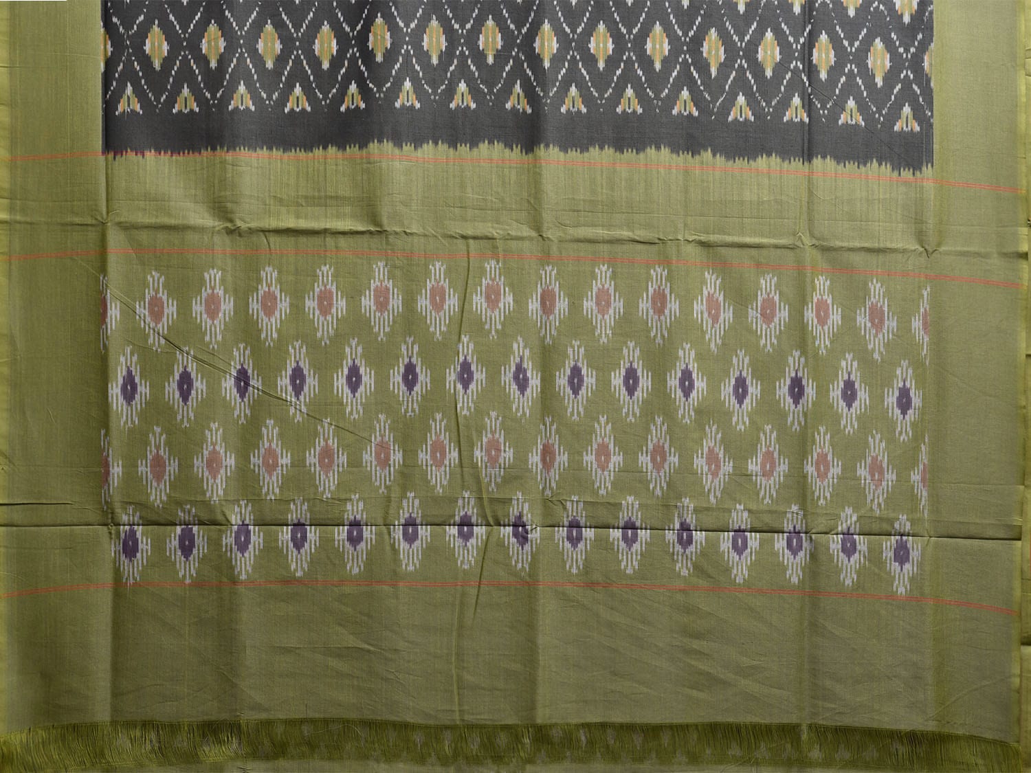Grey and Green Pochampally Ikat Cotton Handloom Saree with All Over Body and Pallu Design i0899