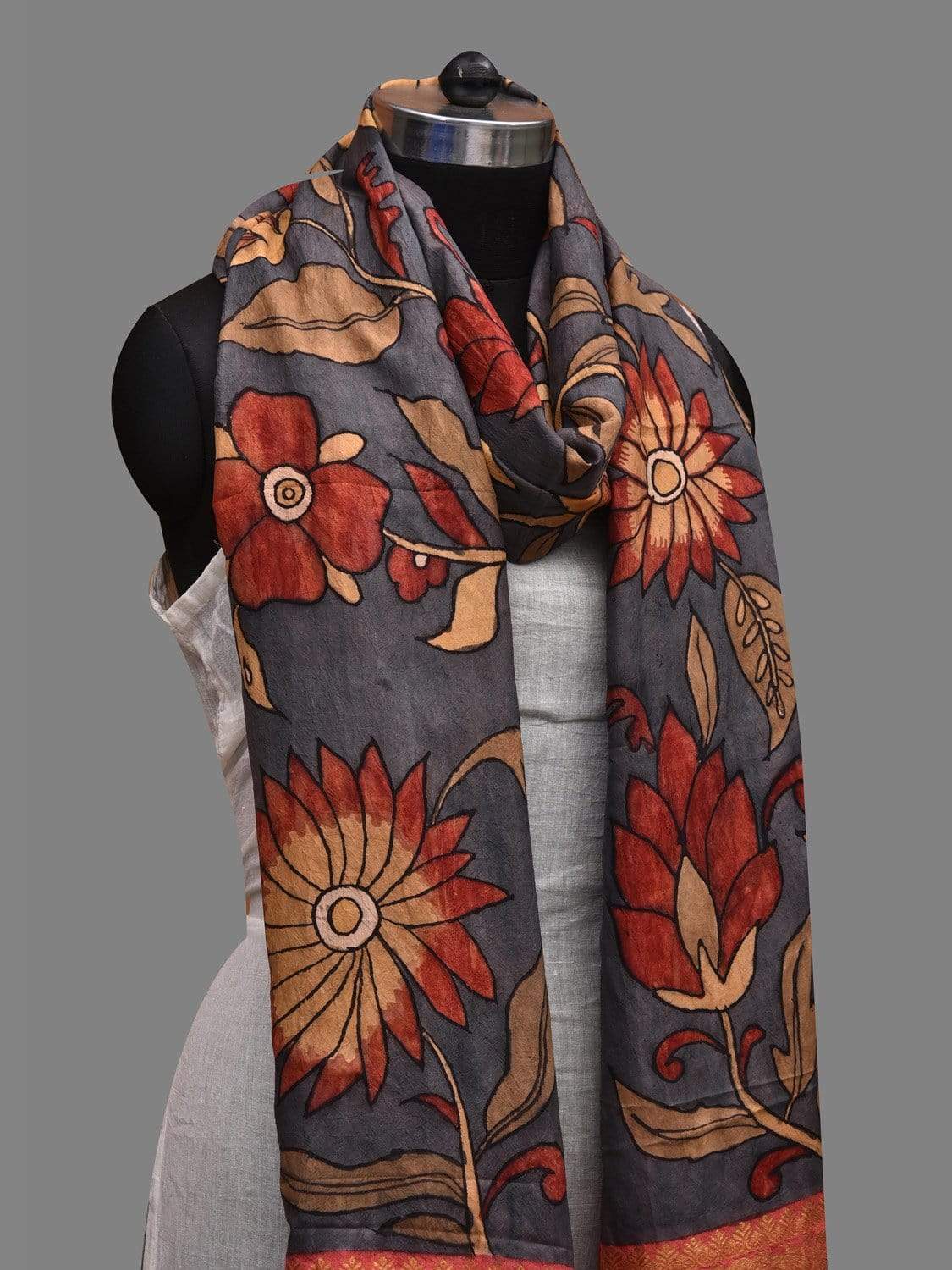 Grey and Red Kalamkari Hand Painted Kanchipuram Silk Handloom Dupatta with Floral Design ds2598