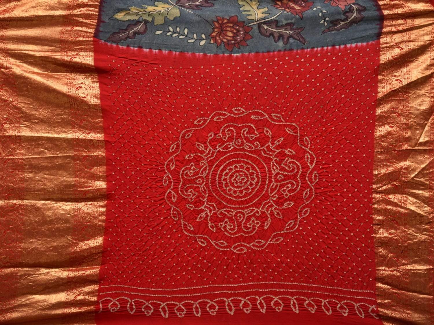 Grey and Red Kalamkari Hand Painted Kanchipuram Silk Handloom Saree with Bandhani Pallu Design KL0450