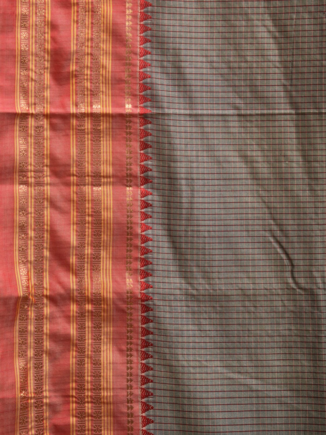 Grey and Red Narayanpet Silk Handloom Saree with Checks Design np0951