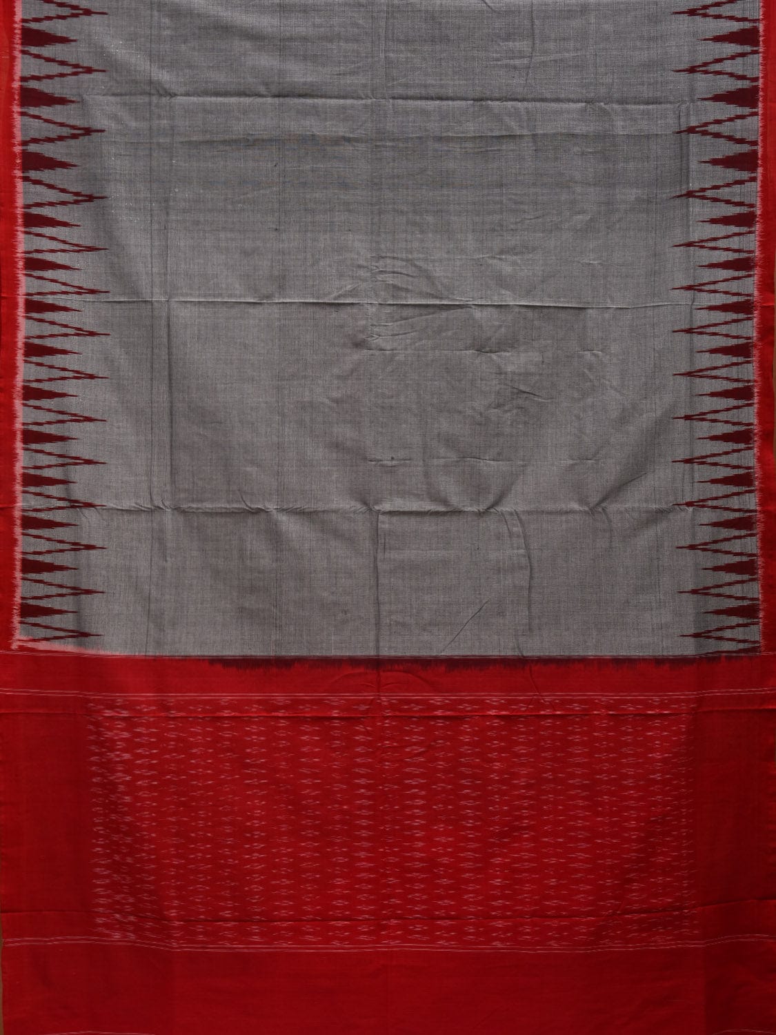 Grey and Red Pochampally Ikat Cotton Handloom Saree with Big Temple Border Design i0651