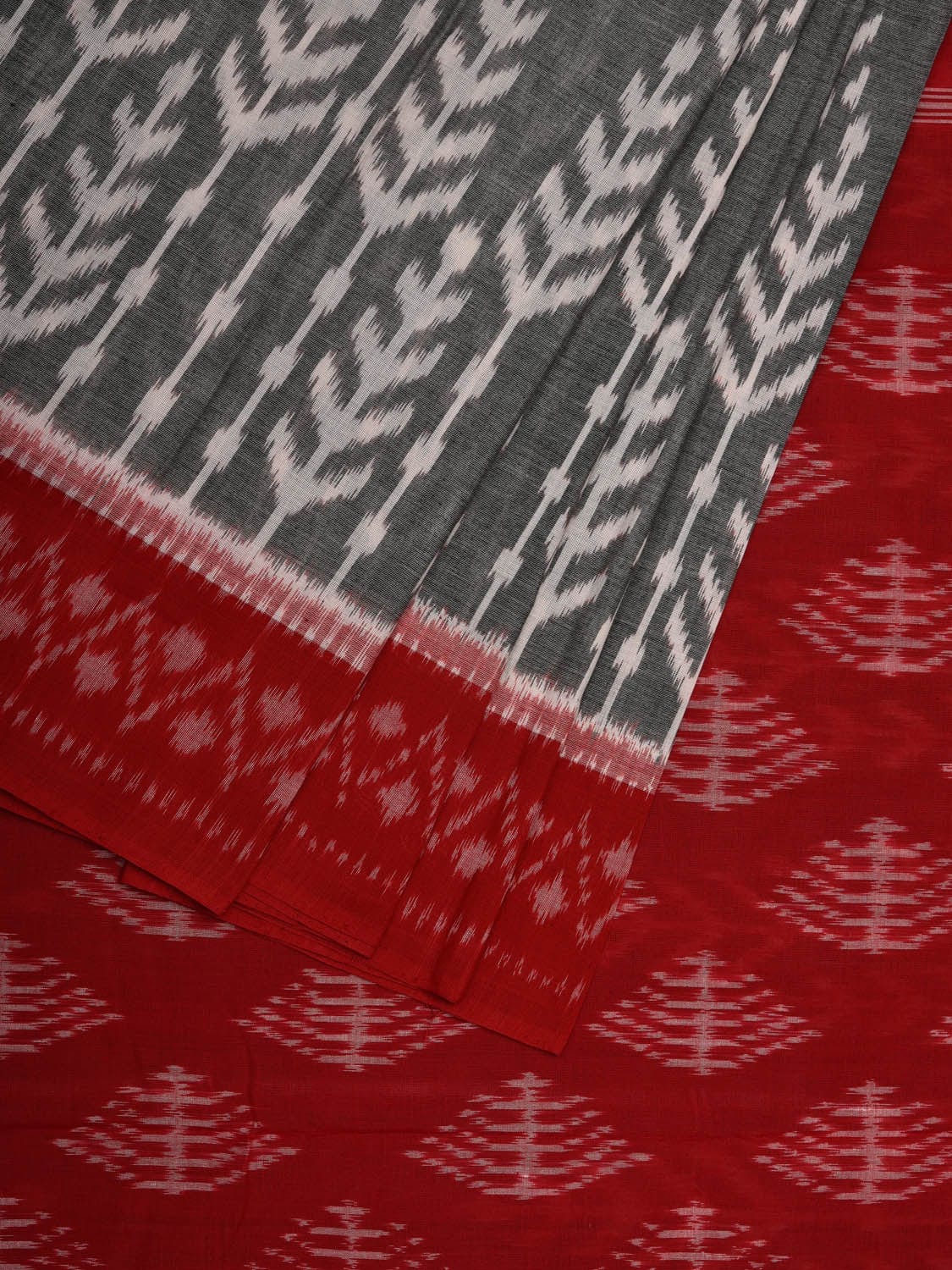 Grey and Red Pochampally Ikat Cotton Handloom Saree with Tree Border Design i0687