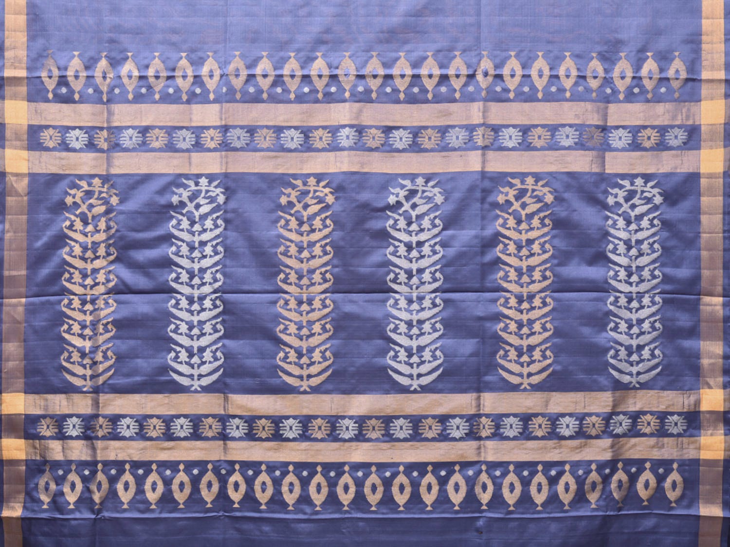 Grey Blue Uppada Silk Handloom Saree with Karpur Pallu Design u2020