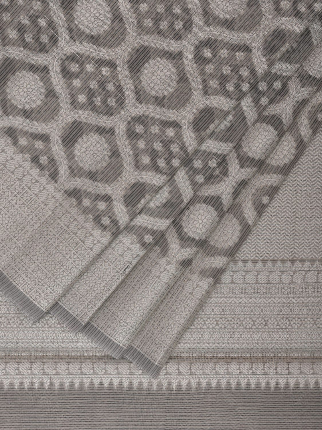 Grey Dhakai Jamdani Cotton Viscose Saree with All Over Grill Design dj0069