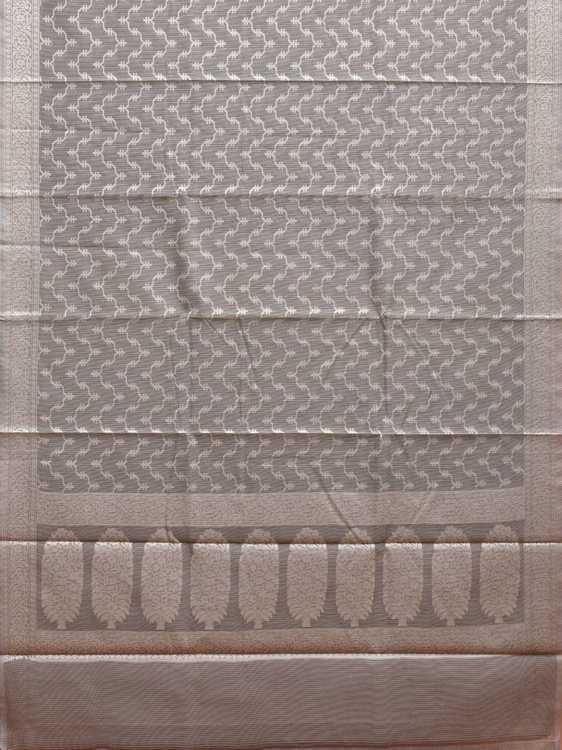 Grey Dhakai Jamdani Cotton Viscose Saree with Zig-Zag and Floral Pallu Design dj0075