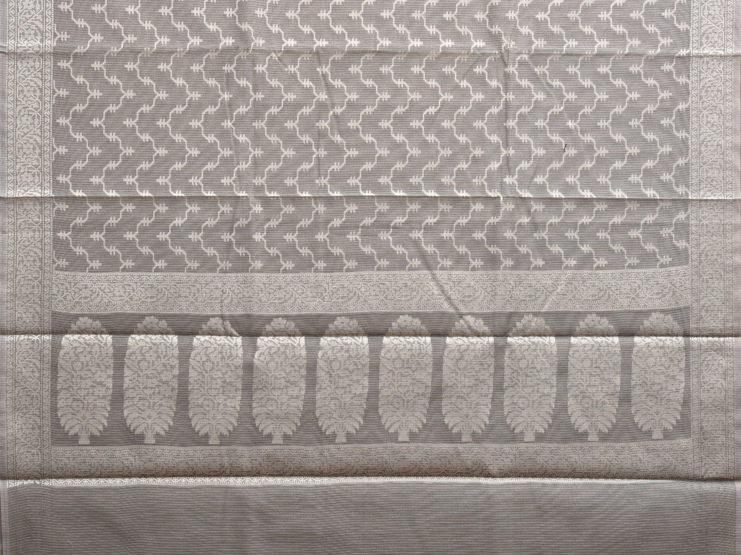 Grey Dhakai Jamdani Cotton Viscose Saree with Zig-Zag and Floral Pallu Design dj0075