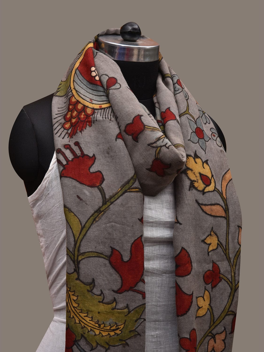 Grey Kalamkari Hand Painted Cotton Handloom Dupatta with Floral Design ds2737