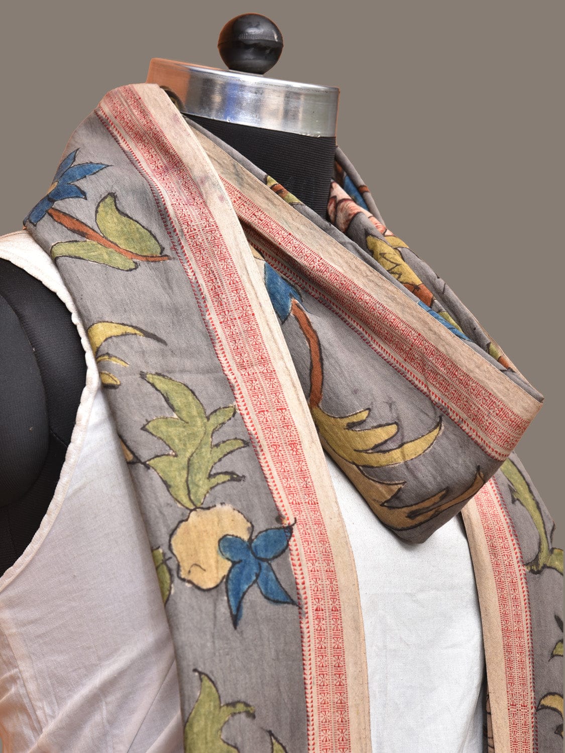Grey Kalamkari Hand Painted Cotton Handloom Dupatta with Floral Design ds3273