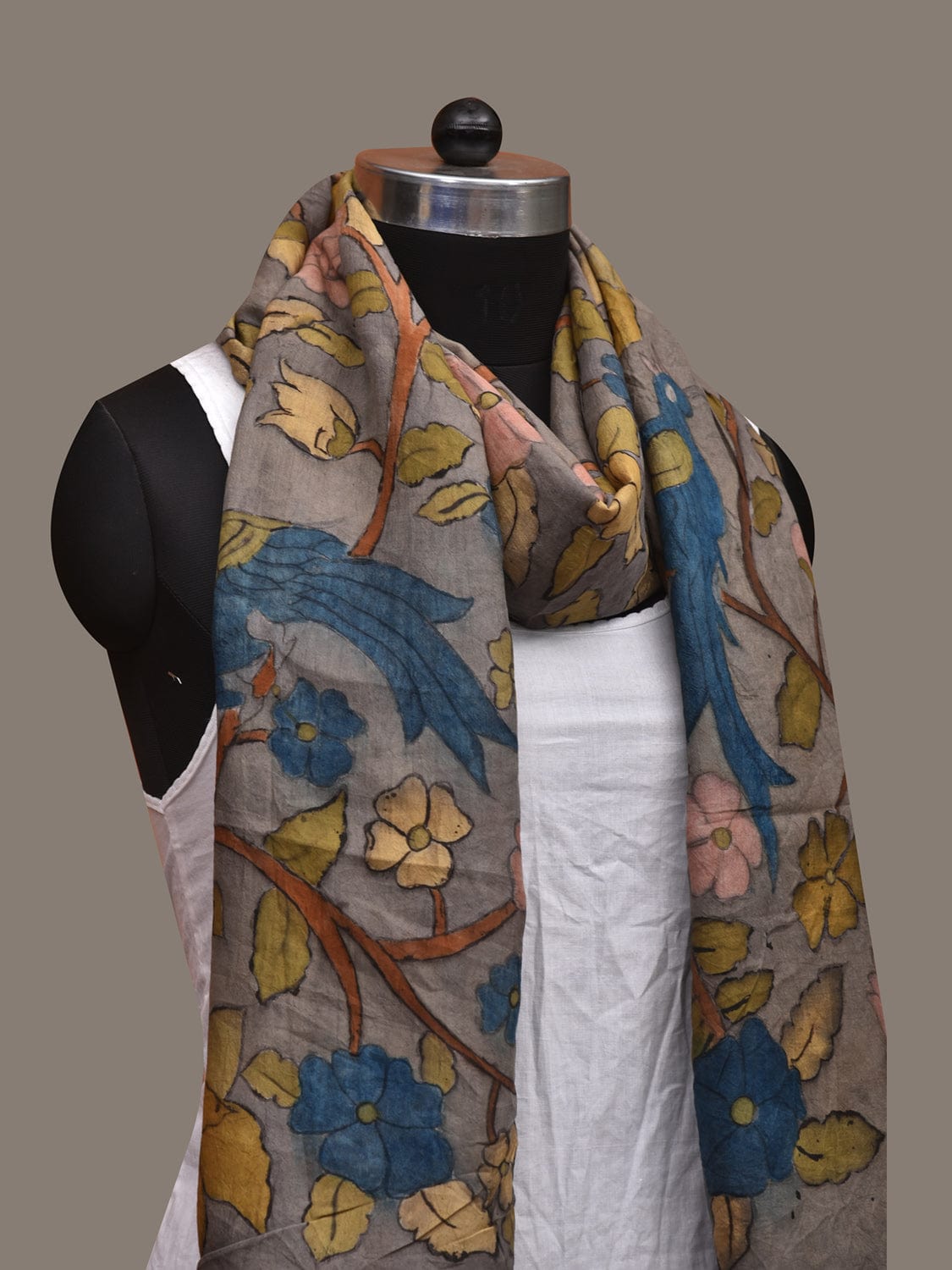 Grey Kalamkari Hand Painted Cotton Handloom Stole with Floral and Birds Design ds3054