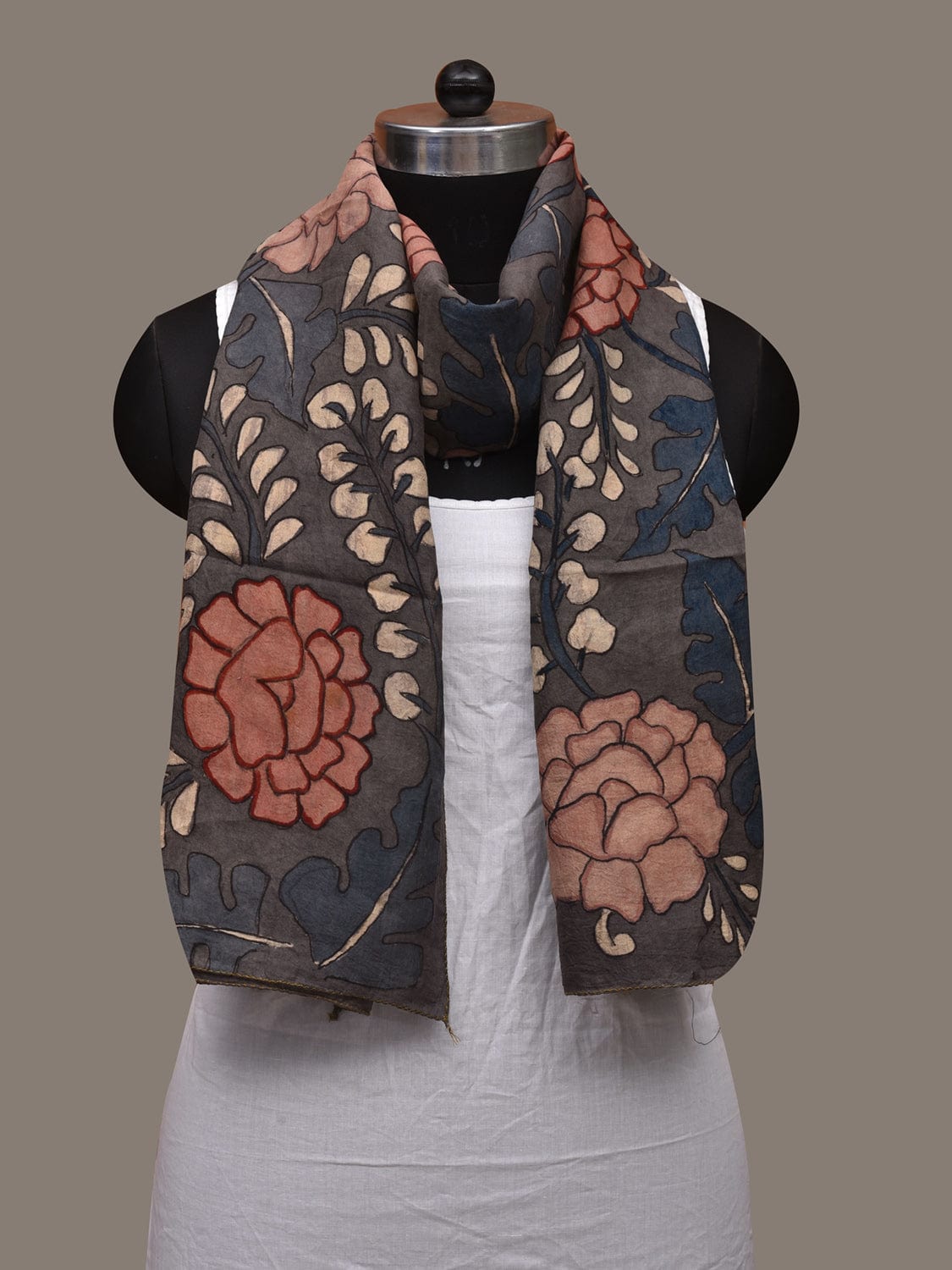 Grey Kalamkari Hand Painted Cotton Handloom Stole with Floral Design ds3039