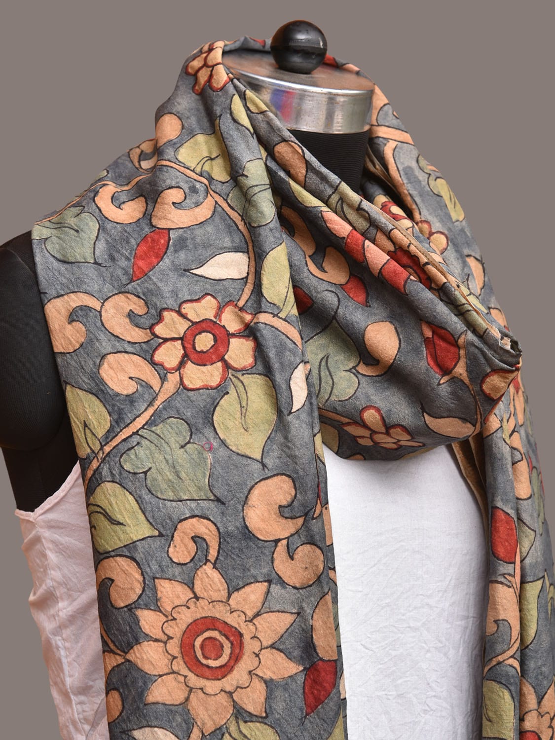 Grey Kalamkari Hand Painted Cotton Silk Dupatta with Floral Design ds3337