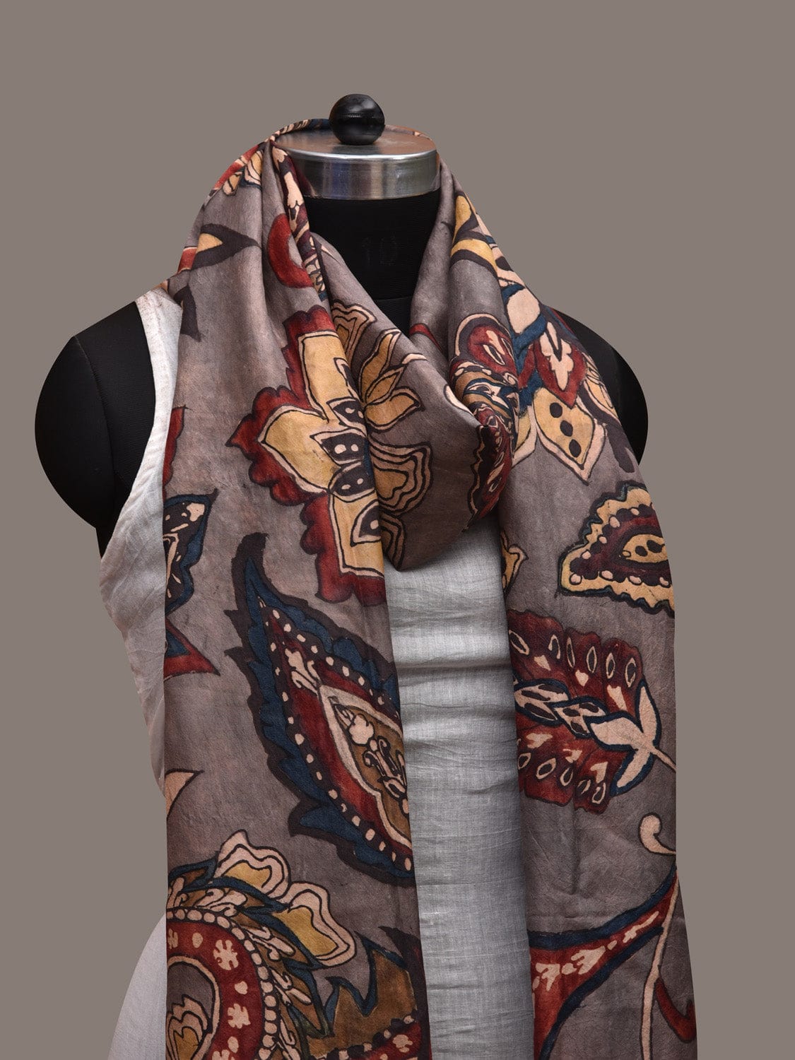 Grey Kalamkari Hand Painted Kanchipuram Silk Handloom Dupatta with Floral Design ds2716