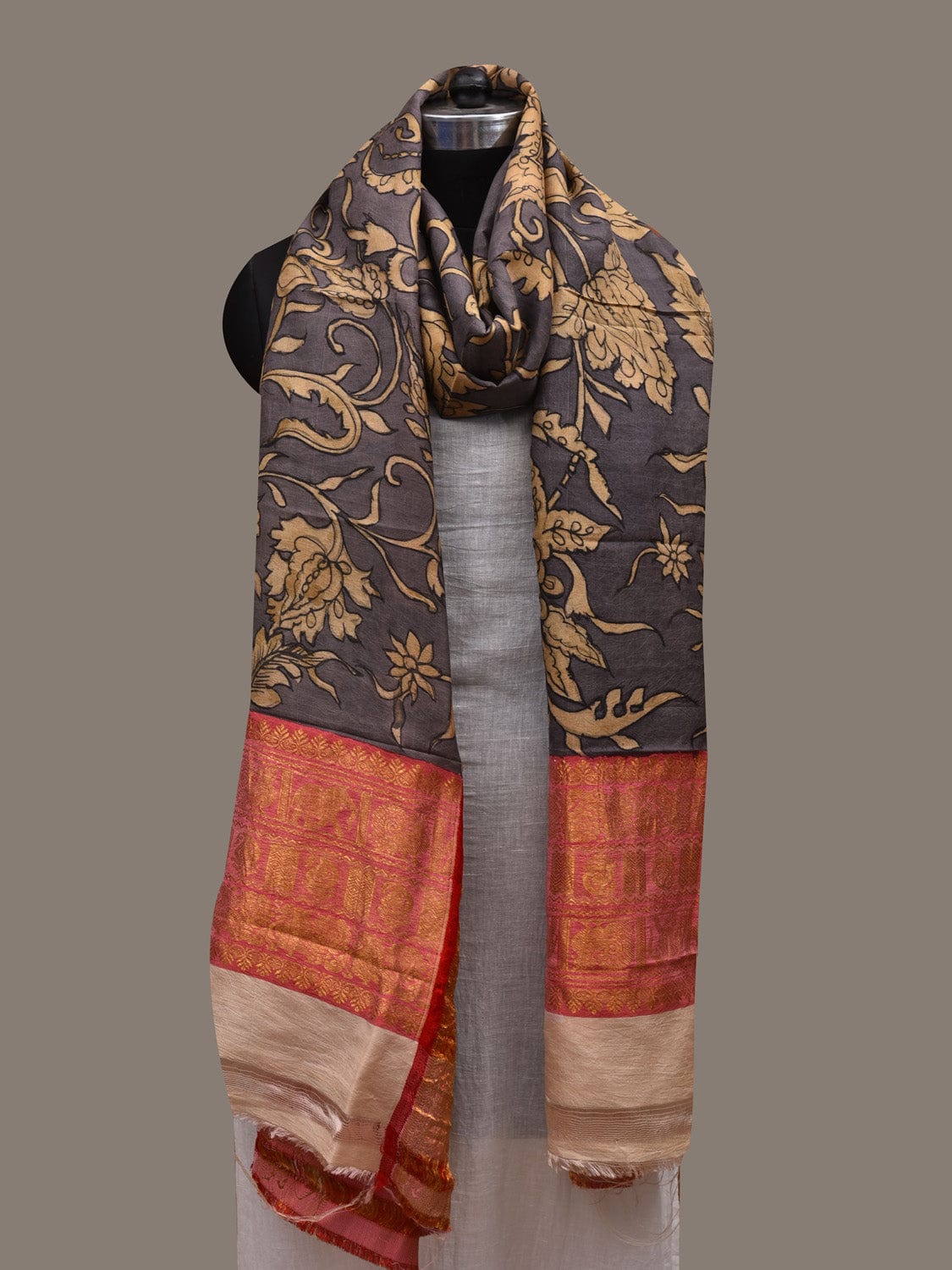 Grey Kalamkari Hand Painted Kanchipuram Silk Handloom Dupatta with Floral Design ds2836