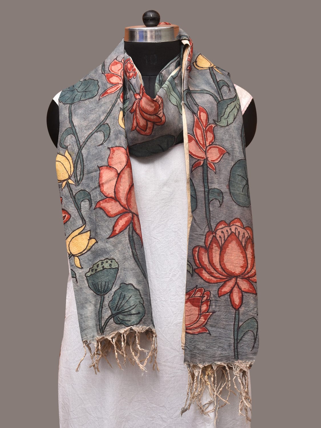 Grey Kalamkari Hand Painted Sico Dupatta with Lotus Flowers Design ds3393