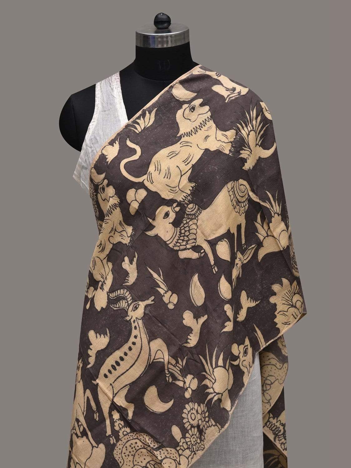 Grey Kalamkari Hand Painted Silk Handloom Stole with Animals Design ds2567
