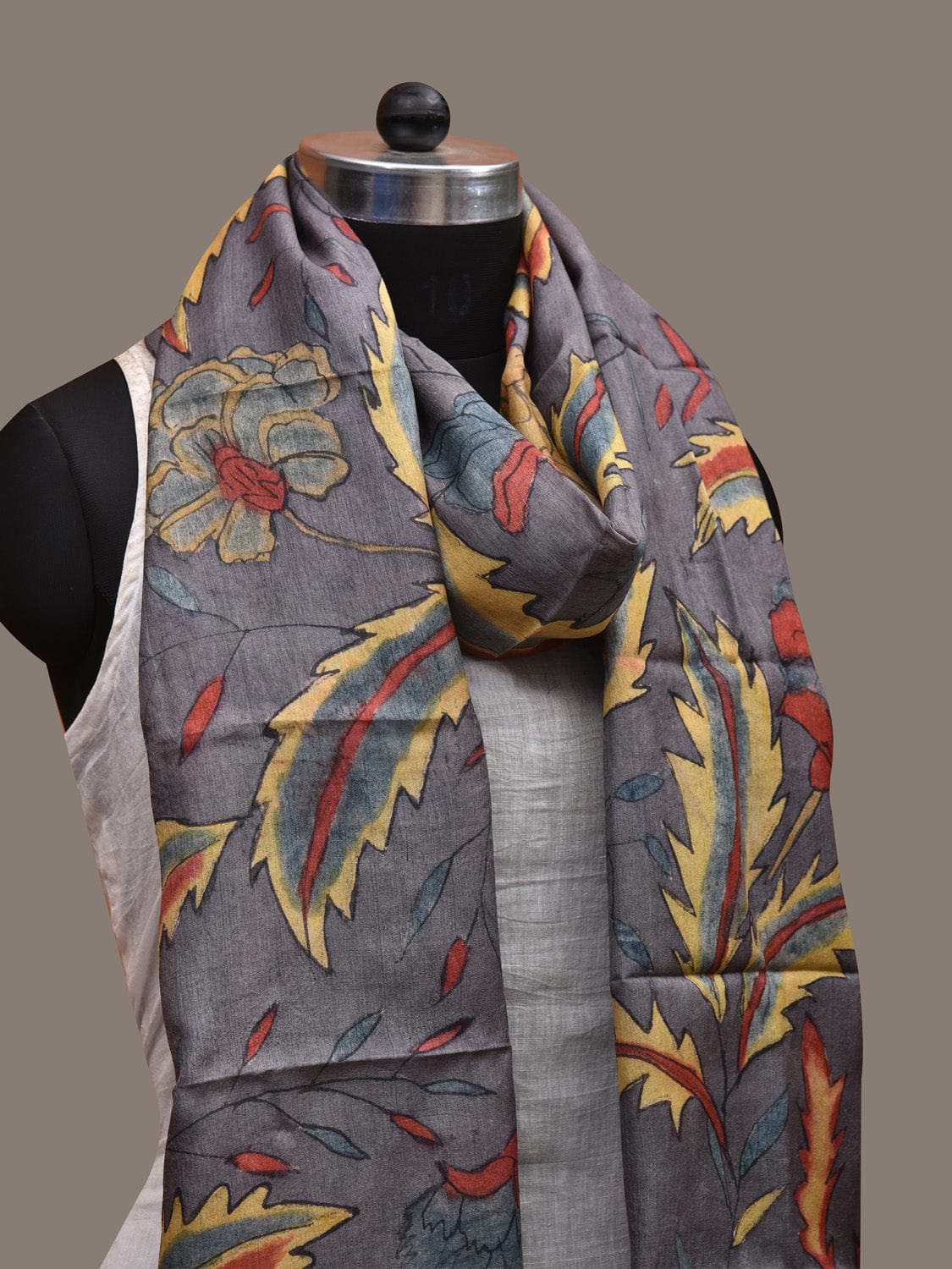 Grey Kalamkari Hand Painted Tussar Handloom Dupatta with Leaves Design ds2838