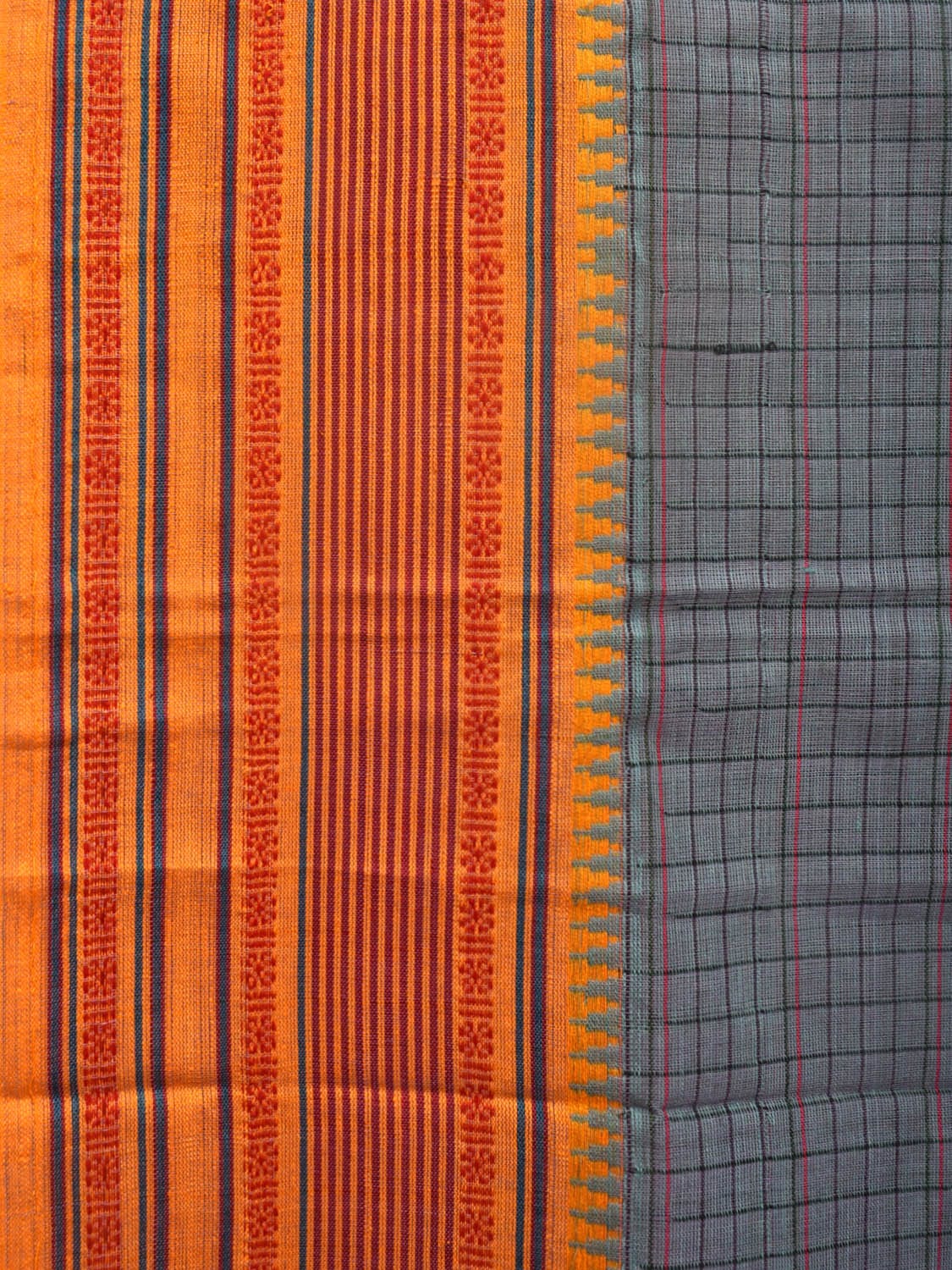 Grey Narayanpet Cotton Handloom Saree with Checks Design No Blouse np0797