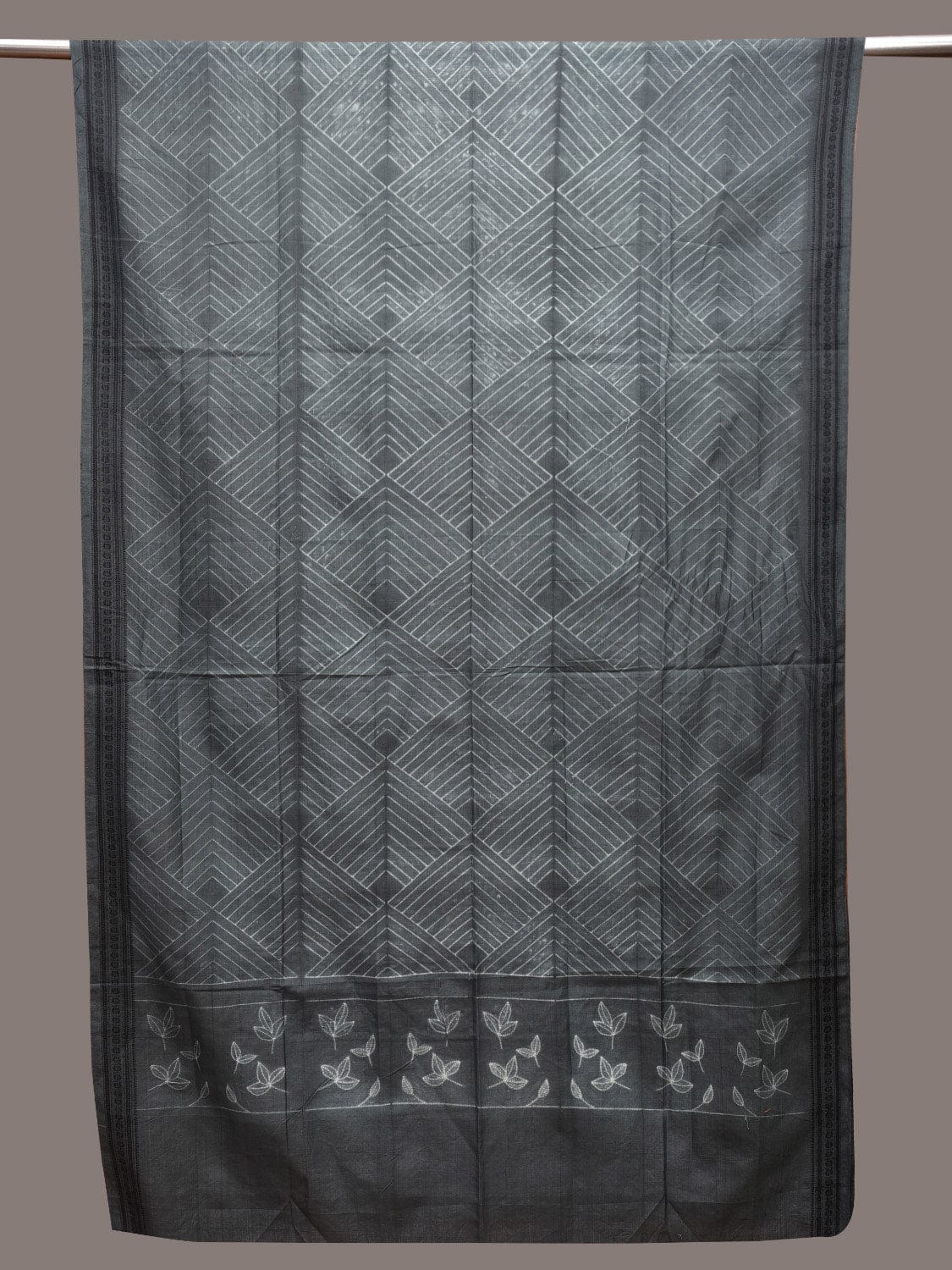 Grey Shibori Cotton Handloom Dupatta with Geometric and Leaves Design ds3621