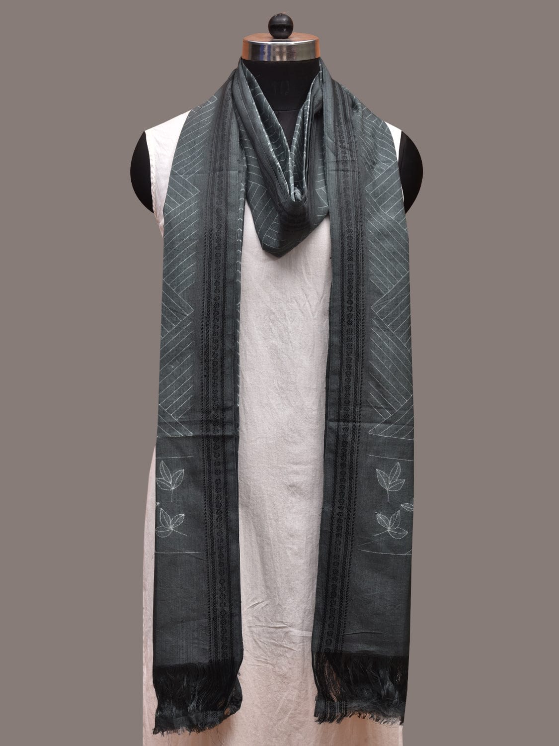 Grey Shibori Cotton Handloom Dupatta with Geometric and Leaves Design ds3621