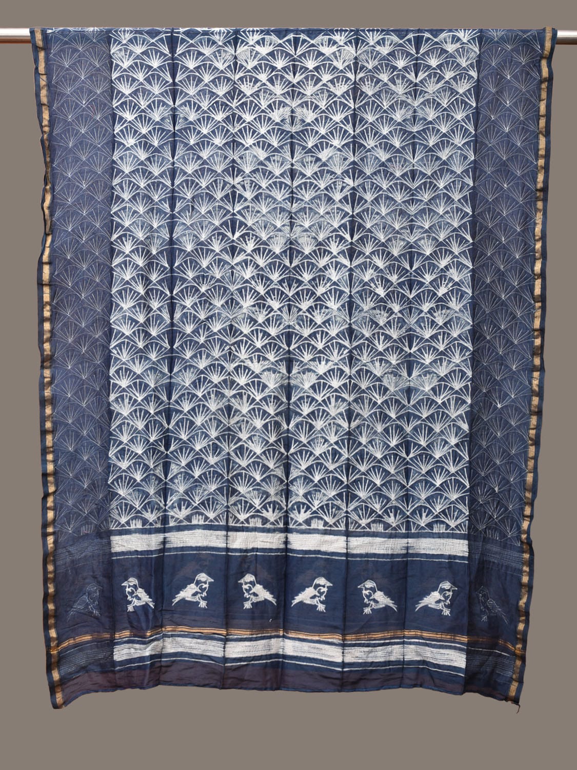 Grey Shibori Sico Handloom Dupatta with Sea Shell Design ds3263