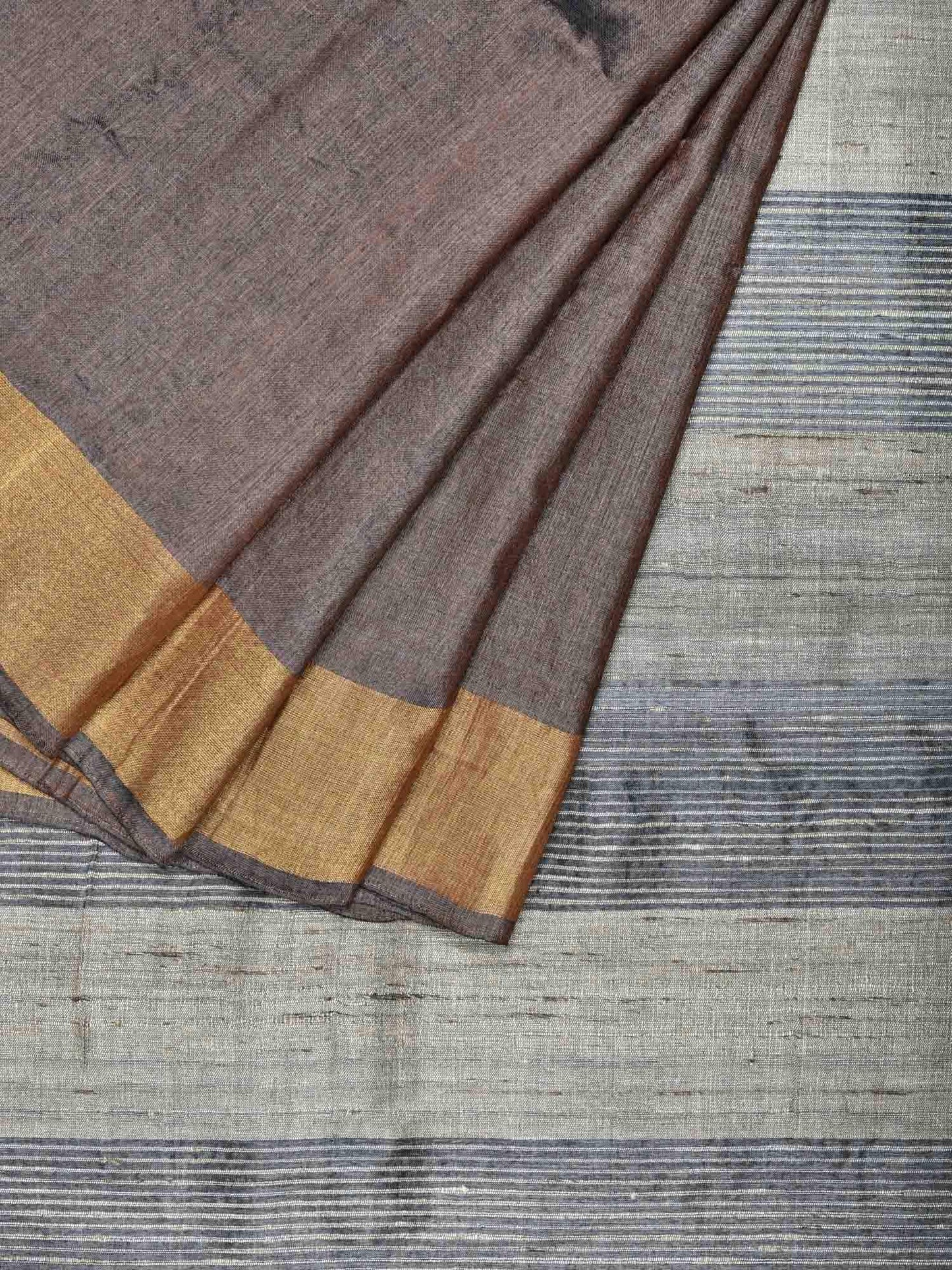 Grey Tussar Handloom Saree with Strips Pallu Design o0256