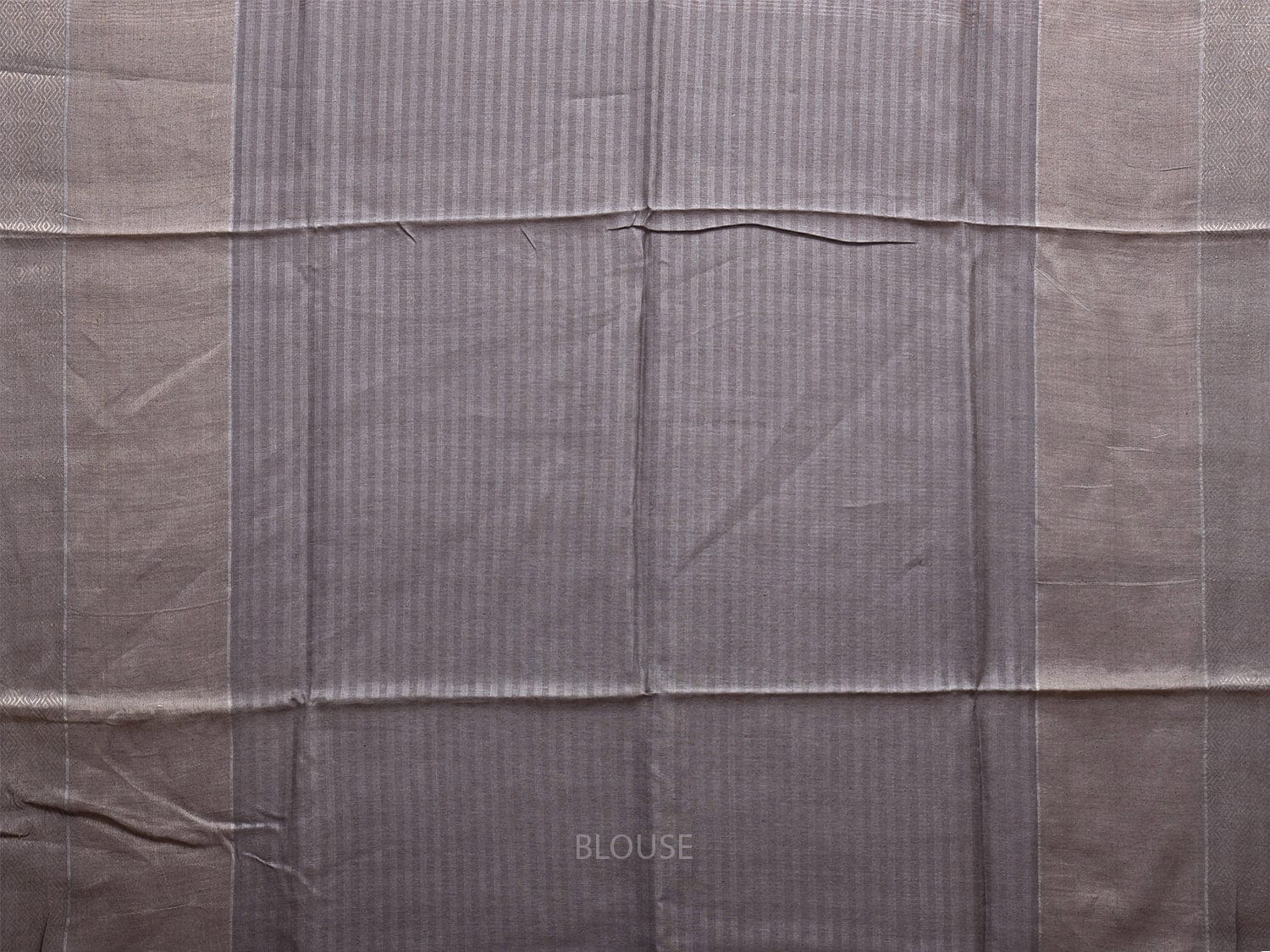 Grey Tussar Saree with Strips Body and Pallu Design o0548