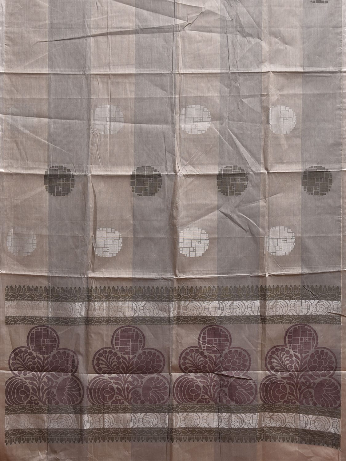 Grey Venkatagiri Cotton Saree with Body Buta and Pallu Design v0136