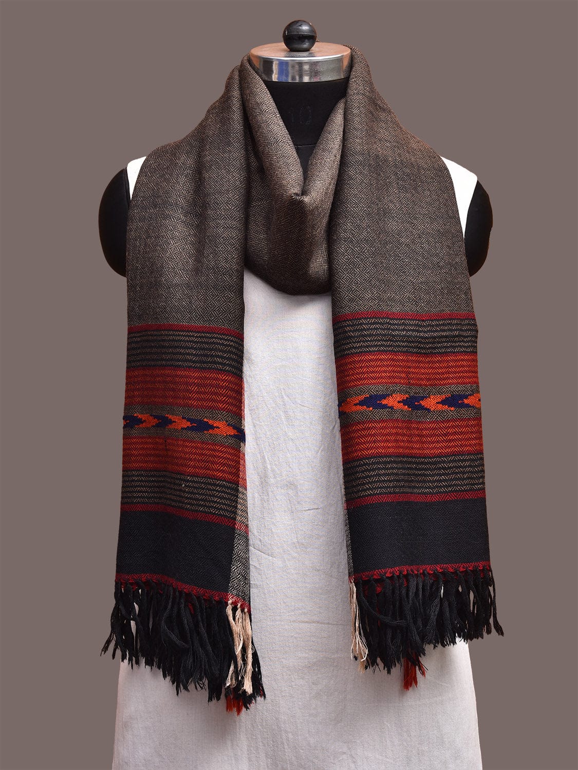 Grey Woolen Shawl with Strips Border Design ds3662