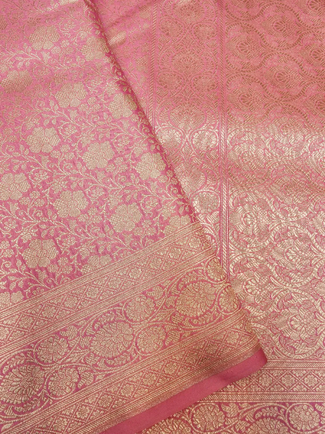 Vibrant Rani Pink Banarasi Katan Silk Saree with Luxurious Gold Brocade Jaal DSK0032
