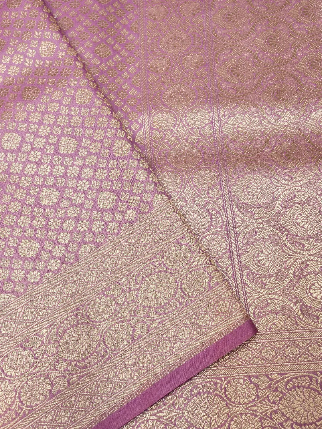 Vibrant Lavender Banarasi Katan Silk Saree with Luxurious All-Over Gold Brocade DSK0041