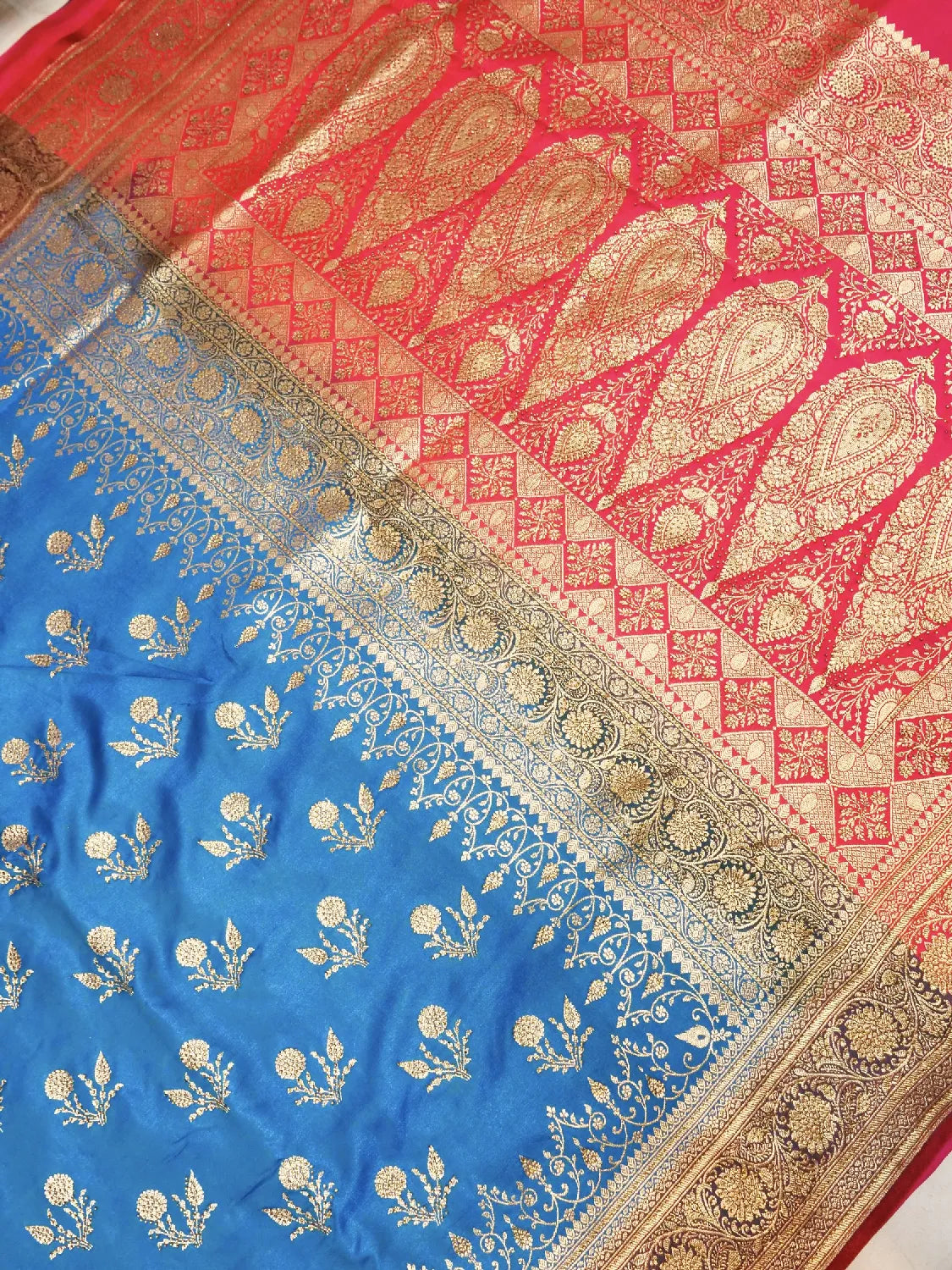 Dual-Tone Blue & Red Katan Silk Saree with Intricate Swarovski Work Gold Zari Floral Border DSK0011